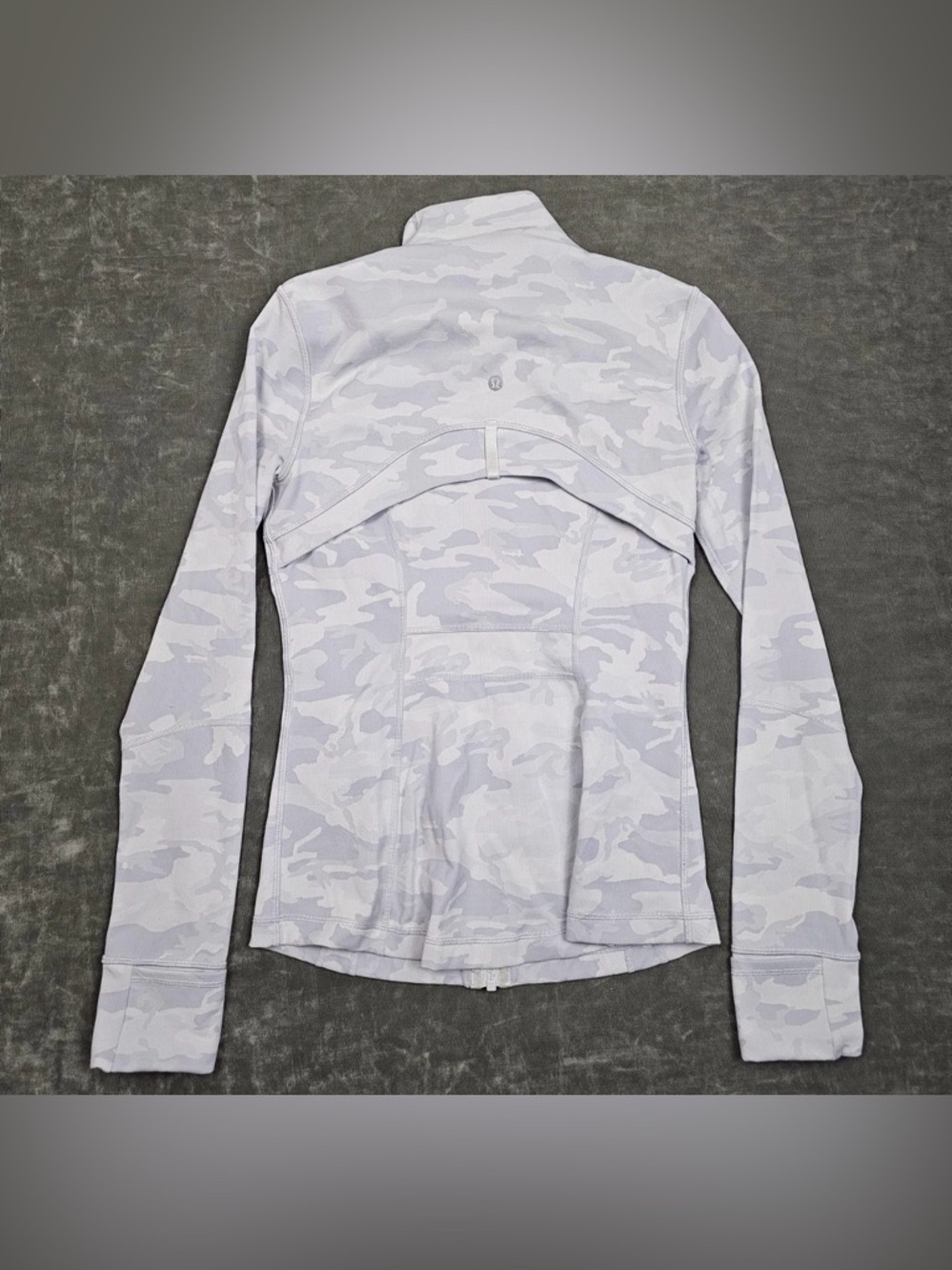 Lululemon Light Gray Camo Full-Zip Women's Jacket - Picture 4 of 4